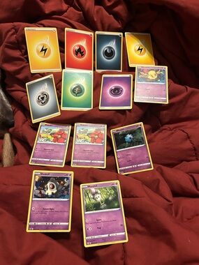 Pokemon Psychic & Energy Card Mix - Purple, Yellow, Red, Black, Green